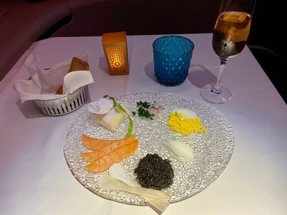 A decent portion of caviar and trimmings. Went down very nicely with the Brut Rosé. 