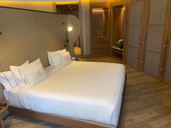 Bedroom of Circulo Gran Via suite