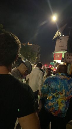 Long line. Couldn’t pay to skip it. No bouncer took the bribe. Weird. 