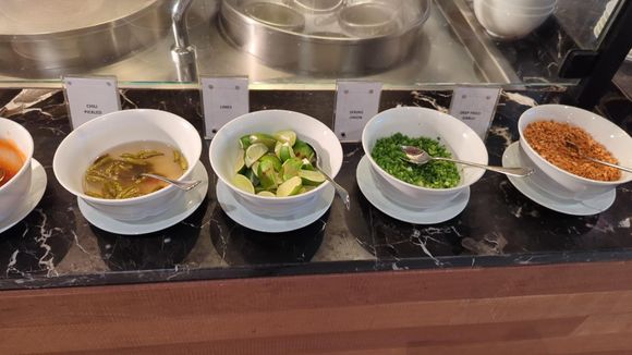 soup condiments