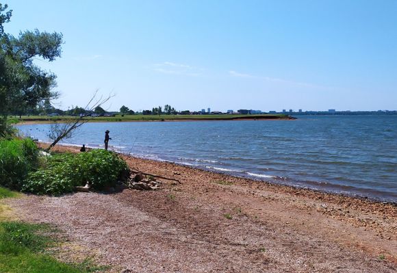 Somebody fishing on Hefe Lake