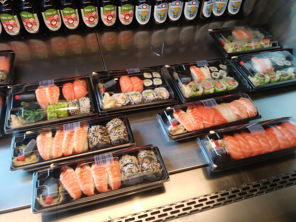 Etika Sushi