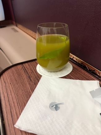 QR welcome drink