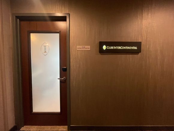Club lounge 
