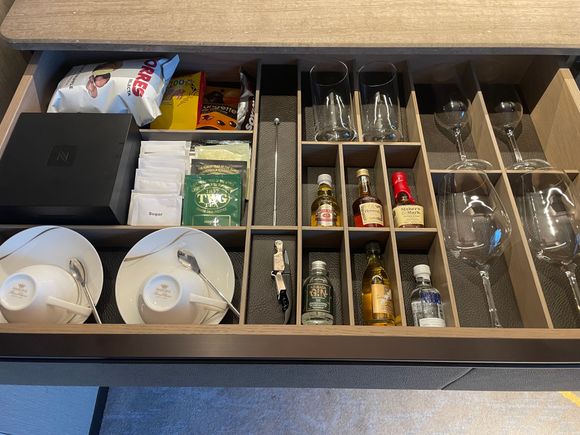 Minibar and coffee station