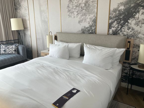 Bedroom/bed