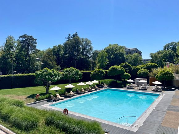 Pool area