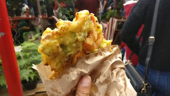 Street food in Liberdade