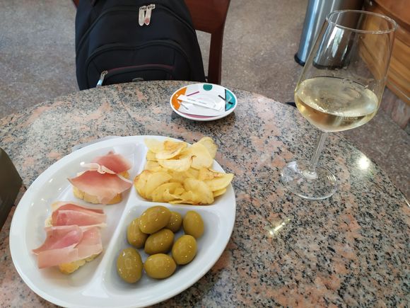Aperitivo at the Moderna