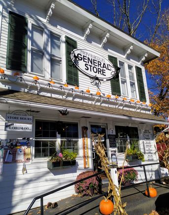 The general store in Riverton, which, apart from selling almost everything you could want, also offers filling lunch sandwiches 