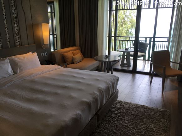 Ocean View Room with Balcony (two minutes walk from restaurants, deli, spa and pool)