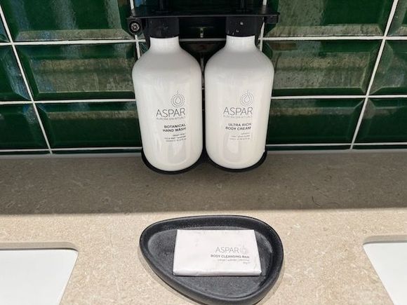 Bathroom amenities
