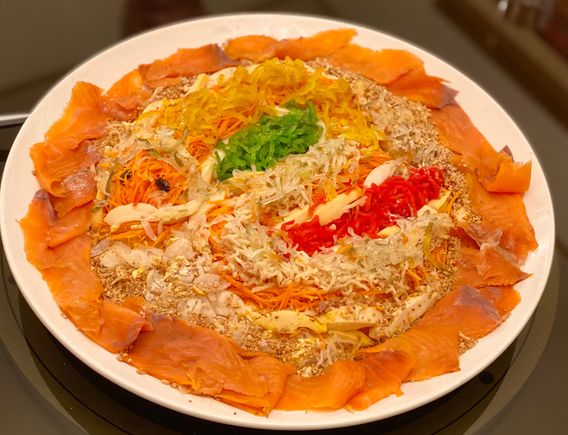 Abalone salmon yusheng ( salad )