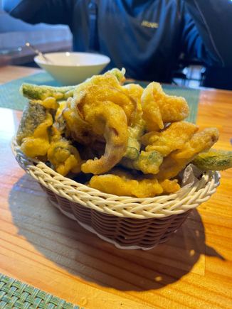 Fried vegetables - the mushrooms were especially delicious 