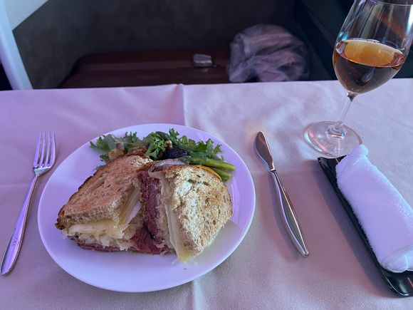 Reuben sandwich from the F a la carte menu. Gravity pulled the mustard and juices down toward the plate, leaving a soggy spot on each half of the sandwich. Other than that, it was an excellent effort… it’s not as if Japan has a culture of good deli sandwiches.