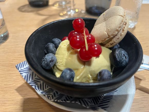 Still no sorbet available but you can get ice cream