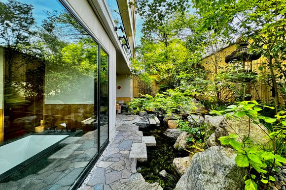 Private Garden