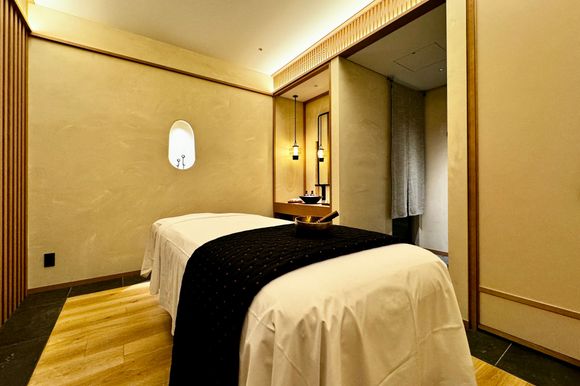 Spa Treatment Room (Room Sight / Taste)