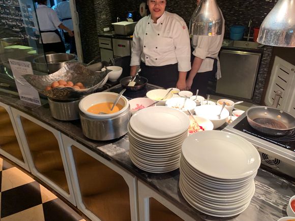 Egg Station - scrambled, omelette and others