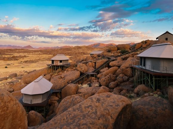 Sonop Lodge