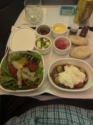 Just had the new appetizers. I thought they were great!  Ate all of them. Nice surprise. I flew a couple legs on Qatar yesterday and actually enjoyed the appetizers on United more. 🤔