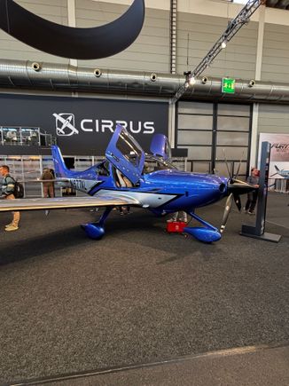 Cirrus SR22T G7