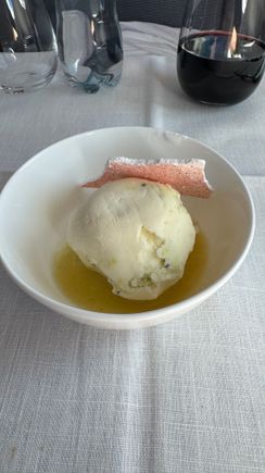 Kiwifruit Pavlova Ice Cream