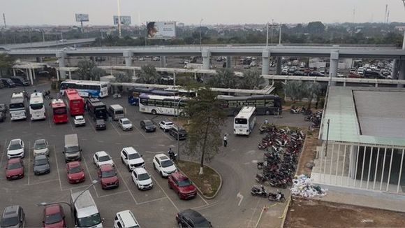 View of the parking area