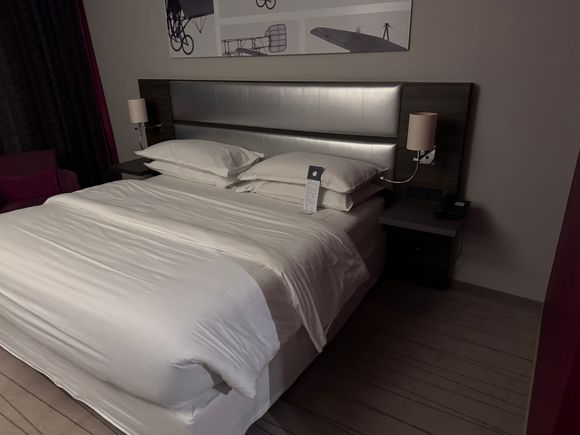The bed had usb-a ports. 