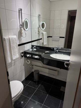 Only a shower stall. Water pressure was good 