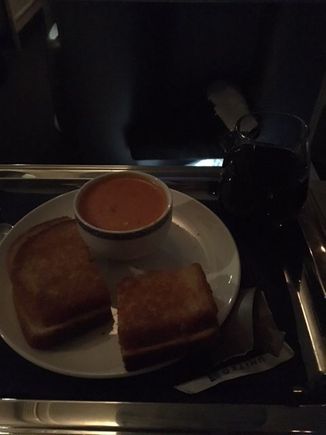 Tomato soup & grilled cheese