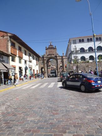 This was a very interesting one-lane two way street; signals on both sides of the arch gateway permit only one way operation of the road per green signal