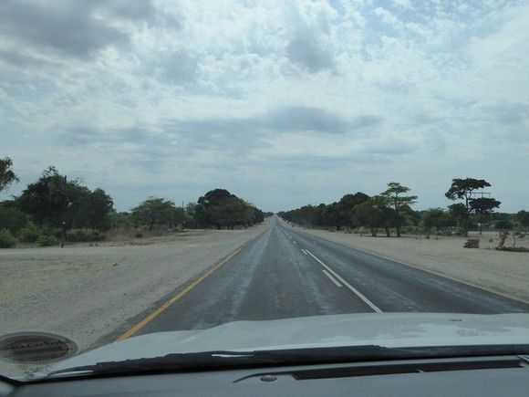 On the B8 heading east towards Divundu and Nunda River Lodge