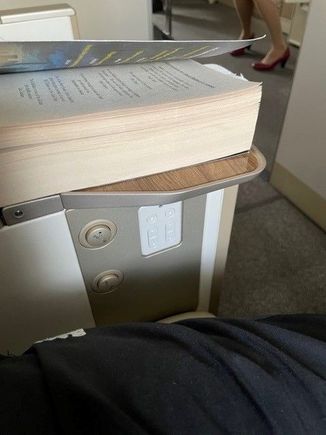 Trip 1 - The buttons for reclining the seat and extending the leg support - be careful, reactions when actioning a button is 'violent'. 