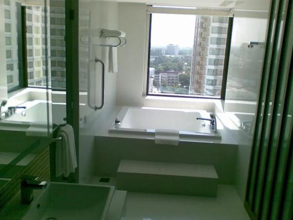 Large Soaker Tub