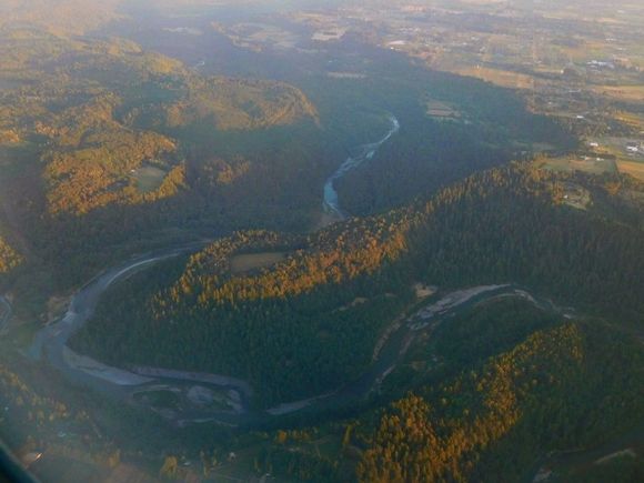 Sandy River. AUS-PDX.
