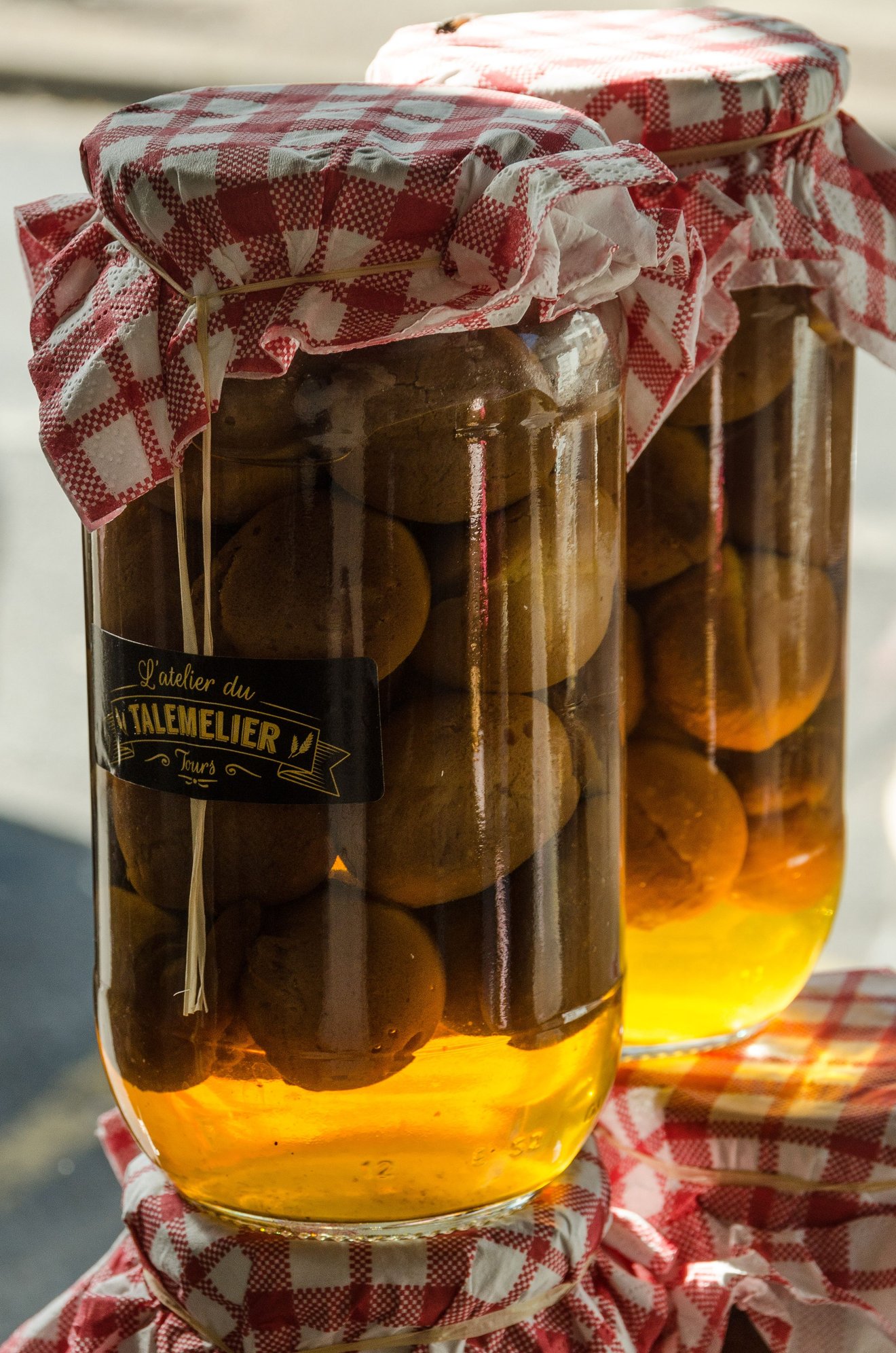 Talemeir bakery is very close to the Les Halles of Tours.