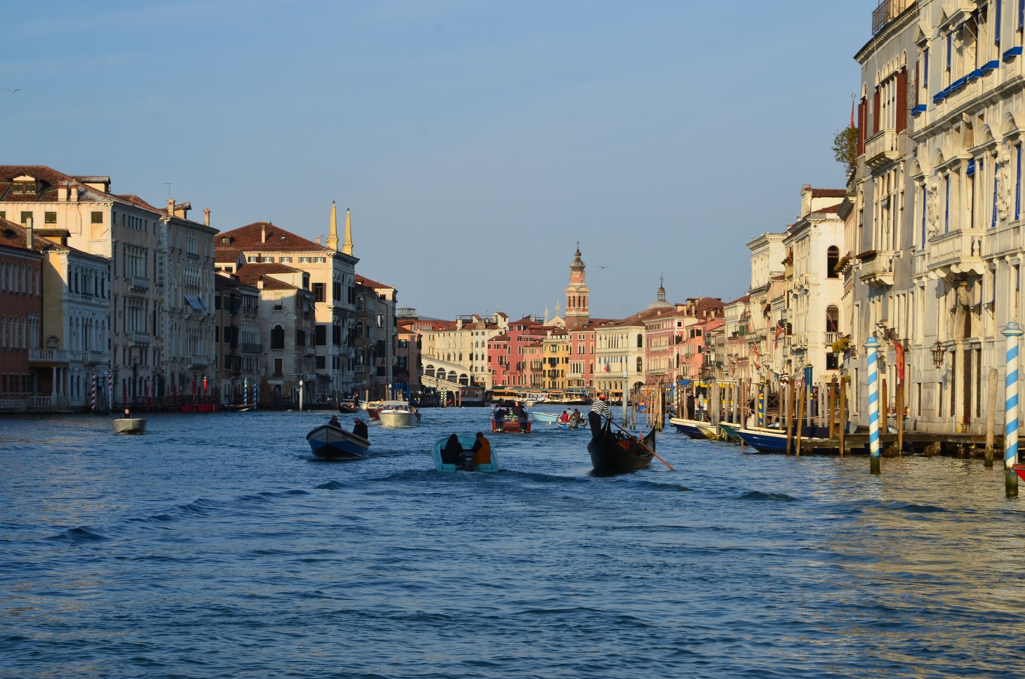 Canal Grande toward Rialto bridge