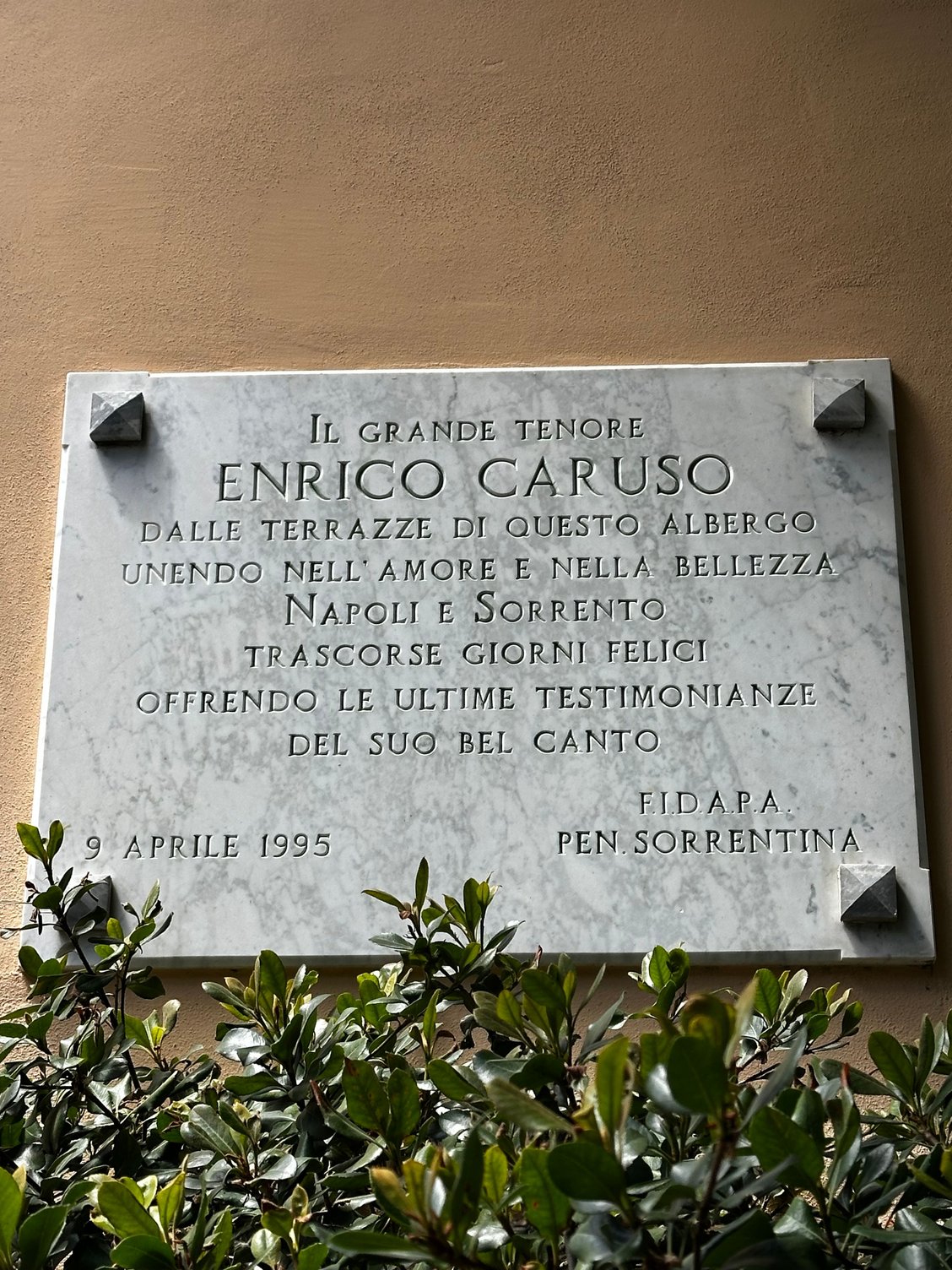 Enrico Caruso's time at the hotel near the end of his life is commemorated by this plaque