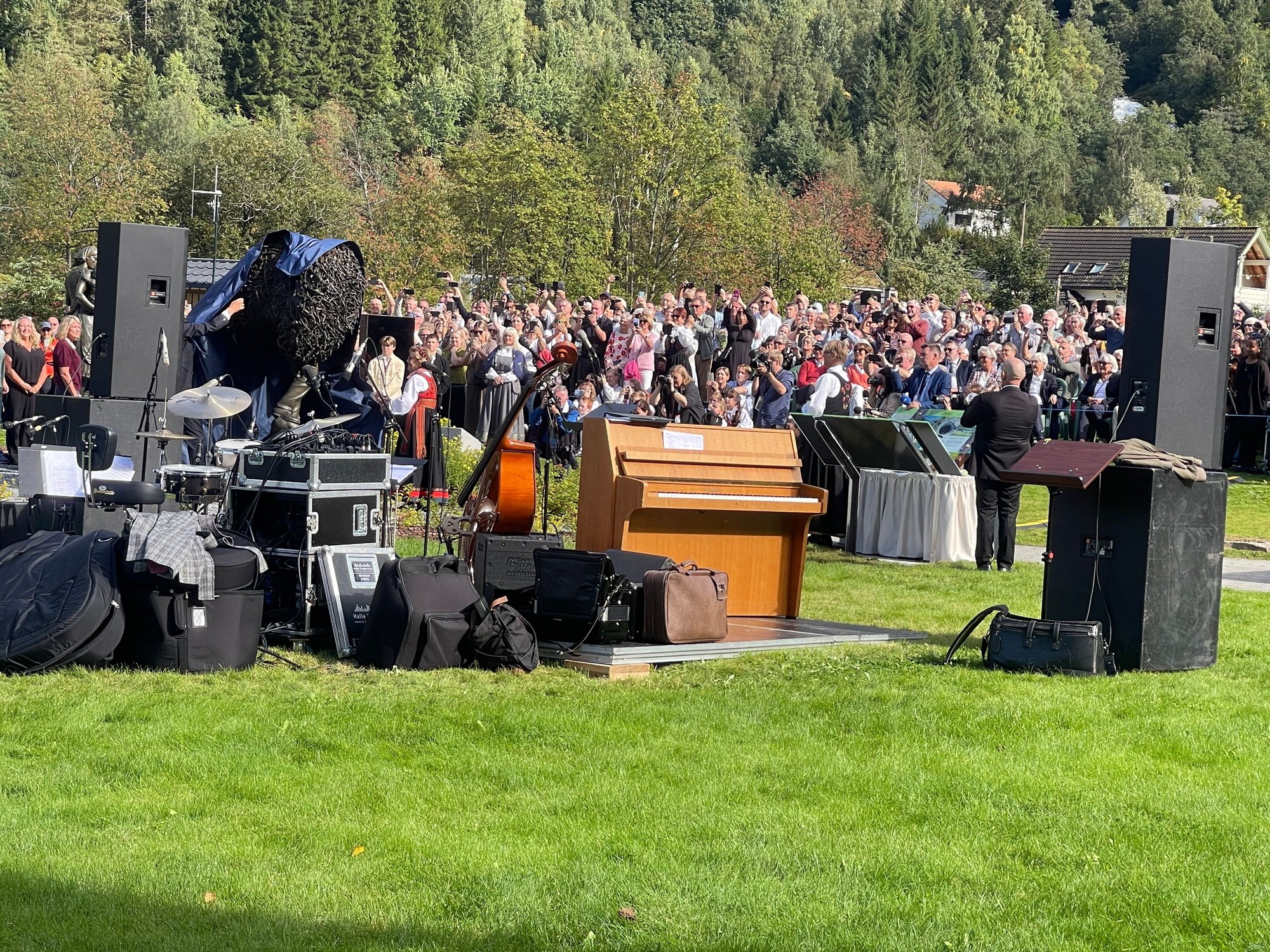 Wondering what ceremony was going on by the Norwegian Fjord Centre.