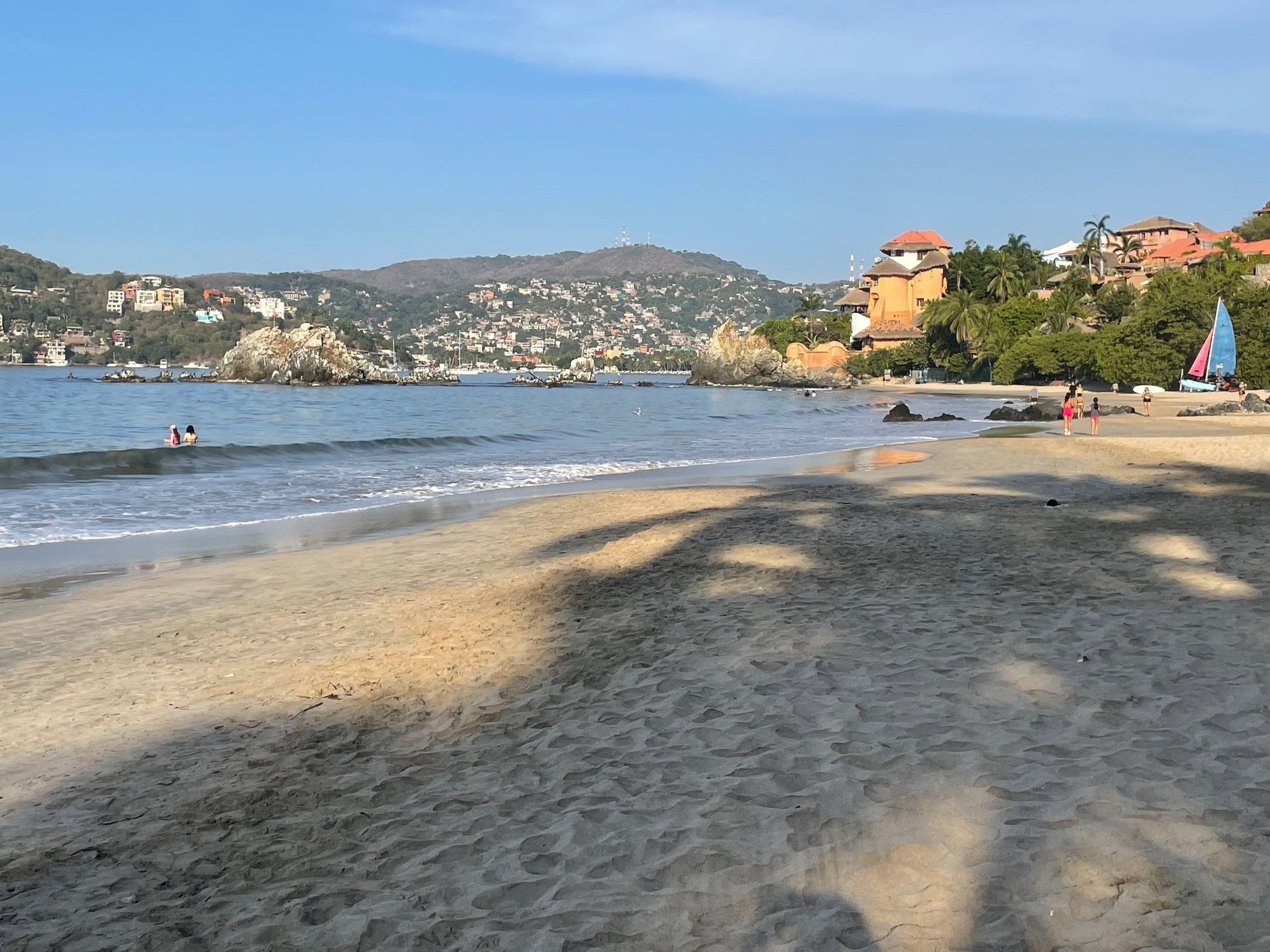 The luxury are in the picture middle right. Just past the sailboat is where the steps start.