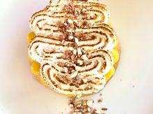 Joyce’s lemon desert but she only ate 25% of it so I took one for the team….. Delicious!!!