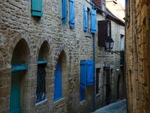 Sarlat above and below 
