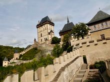 The highlight of the Castle is the Grand Tower on the far left where there is a gorgeous chapel designed by Charles IV. As emperor of the Holy Roman empire, he kept the crown jewels in that tower. He also prayed four hours a day in his chapel.