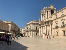 Siracua’s Piazza del Duomo