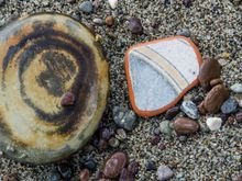 Maronti beach is the best for beachcombers. Italian law states that everything must be left in place.