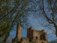 That park is quite popular, with its gardens, fountains and general relaxed vibe.