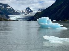 Arrived at Grewingk glacier lake 