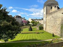 Vanne, Old walled fortress