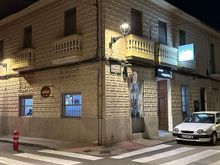 El Baret de Miguel, behind handsome stone facade just inland from the main area of Denia